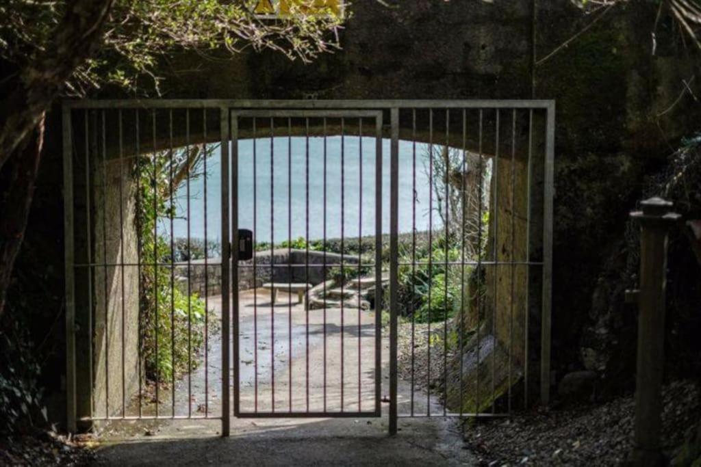 Stunning Apartment, Balconies, Private Beach, Coast Path Charlestown (Cornwall) Exteriér fotografie
