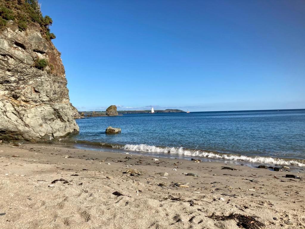 Stunning Apartment, Balconies, Private Beach, Coast Path Charlestown (Cornwall) Exteriér fotografie